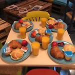 Loft Group Hostal