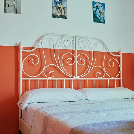 Loft Group Hostel *