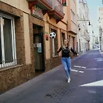 Hostel Loft Group Lloret de Mar