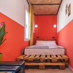 Loft Group Hostel Lloret de Mar