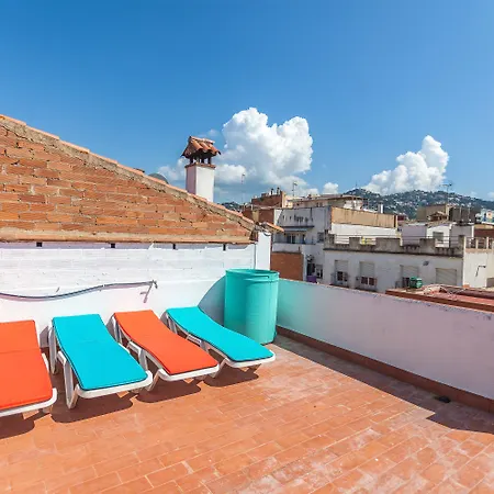 بيت شباب Loft Group *