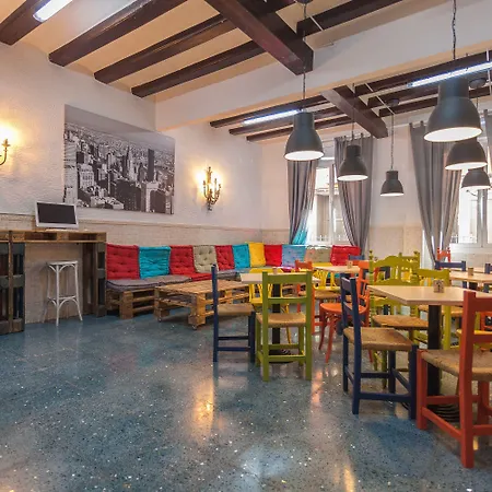 Albergue Loft Group Lloret de Mar