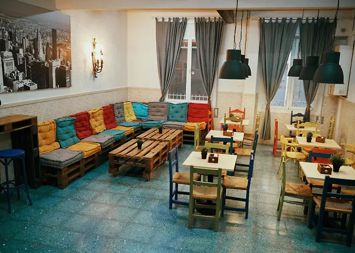 Hostel Loft Group Lloret de Mar