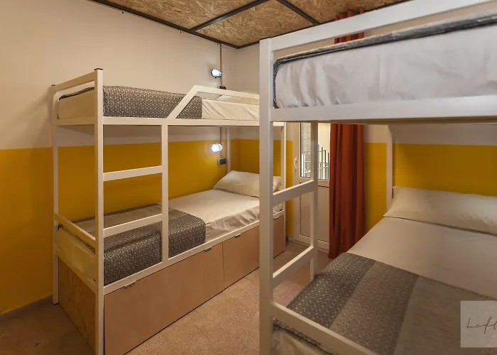 Hostel Loft Group Lloret de Mar