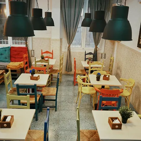 Loft Group Hostel Lloret de Mar