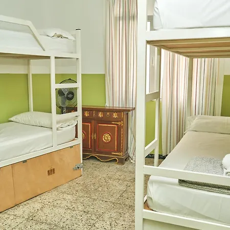 Loft Group Hostel *