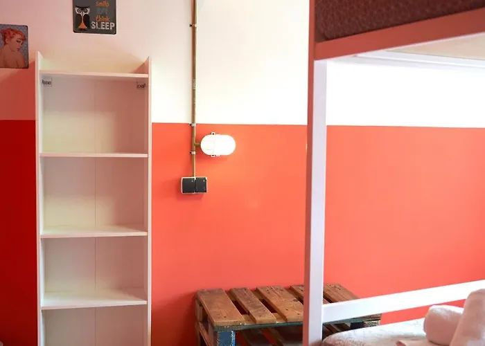 Loft Group Vandrerhjem Lloret de Mar